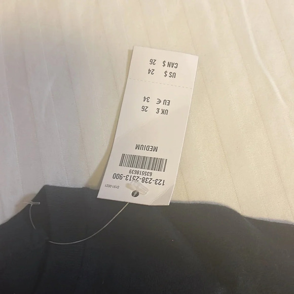 Abercrombie tshirt - Picture 3 of 3